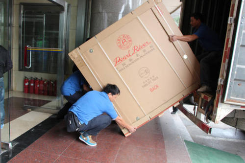 武江钢琴贵重工艺品无忧运